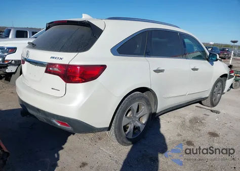 2014 Acura Mdx z USA, uszkodzony, nr VIN 5FRYD4H28EB006947